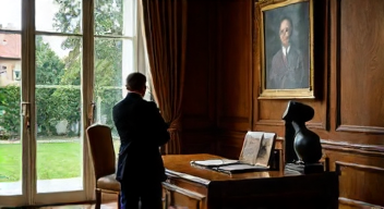 Der Politiker: Diplomatie durch Tradition (9/10)